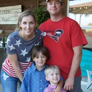 Meet your Posher, Tiara